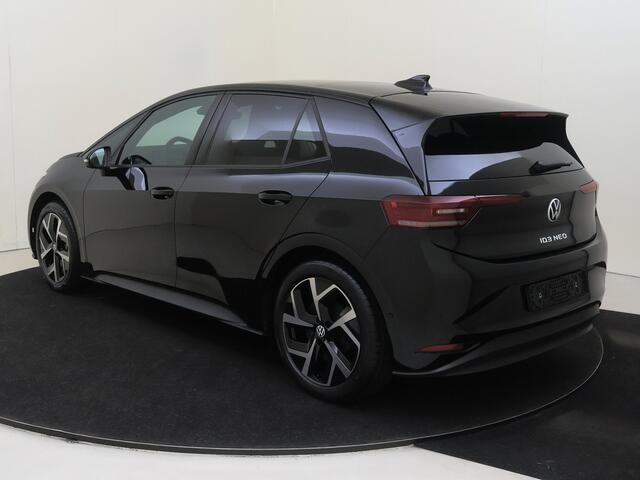 Volkswagen ID.3 Neo Style | Airconditioning automatisch, 2-zone (Climatronic) | Automatische afstandsregeling (Adaptive Cruise Control) | Buitenspiegels elektrisch instel-, verwarm- en inklapbaar