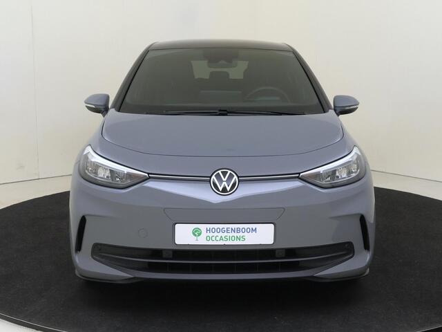 Volkswagen ID.3 Pro Edition 58 kWh | SoH 89% | Achteruitrijcamera | ErgoActive stoelen met memory | Adaptieve cruise control | Stoel- en stuurwielverwarming | Keyless | Lane assist | Navigatie |