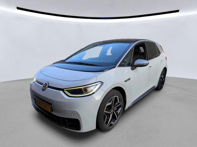 Volkswagen ID.3 First Plus 58 kWh 204pk | Camera | Stoelverwarming | Acc | IQ Light