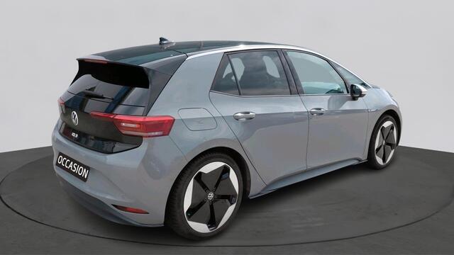 Volkswagen ID.3 First Max 58 kWh | Panoramadak | Steunhaak | Camera | elec. stoelen |
