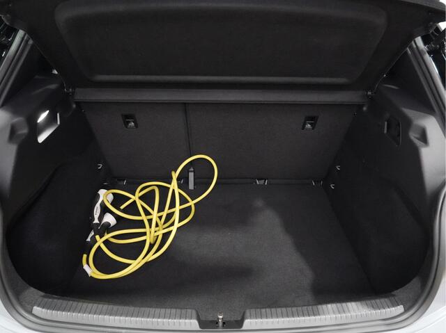 Volkswagen ID.3 First 58 kWh steunhaak 49