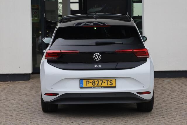 Volkswagen ID.3 Pro 58 kWh 204PK / 150kW, NL auto, 1e eigenaar nieuw door ons geleverd en onderhouden, achteruitrijcamera (Rear View), keyless entry, 19" 'Andoya' LMV, privacy glas, LED verlichting, elektrisch verstel- en verwarmbare buitenspiegels, multifunctioneel lederen stuurwiel etc.