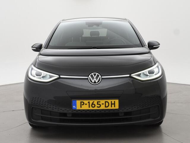 Volkswagen ID.3 PRO 58 KWH + SFEERVERLICHTING | ADAPTIVE CRUISE | 18 INCH | CAMERA | STOEL/STUURVERW. | CARPLAY