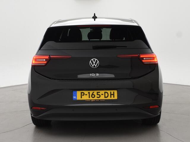Volkswagen ID.3 PRO 58 KWH + SFEERVERLICHTING | ADAPTIVE CRUISE | 18 INCH | CAMERA | STOEL/STUURVERW. | CARPLAY