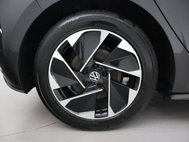 Volkswagen ID.3 PRO 58 KWH + SFEERVERLICHTING | ADAPTIVE CRUISE | 18 INCH | CAMERA | STOEL/STUURVERW. | CARPLAY
