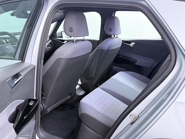 Volkswagen ID.3 Business 58 kWh Two Tone! | ACC | Carplay/ Navigatie | 18" LMV!