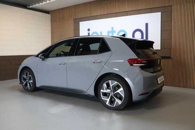Volkswagen ID.3 Pro 58 kWh Facelift/ACC/Elek. stoelen+mem/Discover Pro/Keyless/19"/Stoelverwarming