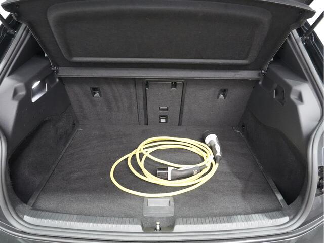 Volkswagen ID.3 First Max 58 kWh 67