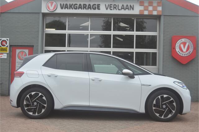 Volkswagen ID.3 Pro 58 kWh Sportpakket/ HUD / Pano / 360 cam/12 mnd. gar.