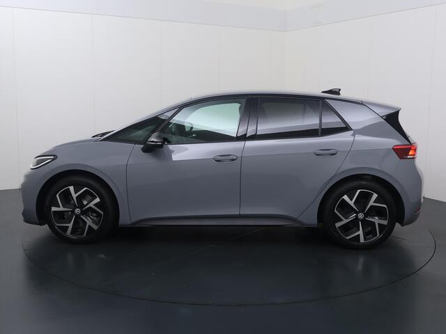 Volkswagen ID.3 Neo Life 50 kWh accu 125 kW / 170 PK Hatchback | Steunhaak | Navigatie Innovision Pro Max | Comfort pakket |