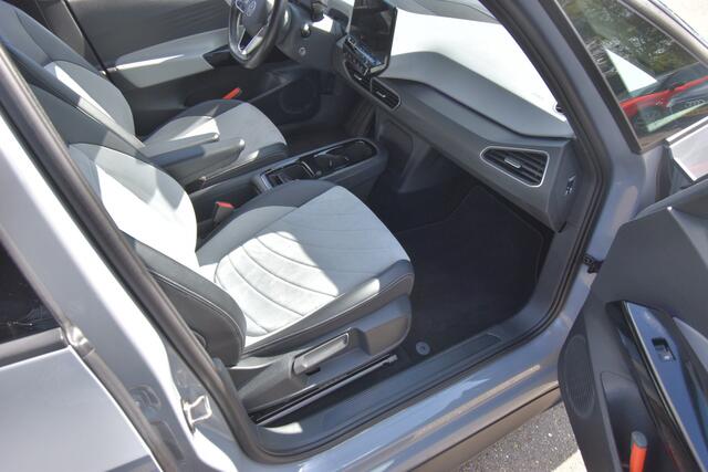 Volkswagen ID.3 Pro Advantage 58 kWh , SOH 92.67 % , ST+STUUR VERW , A UITRIJ CAM , NAVI , CLIMATR ,