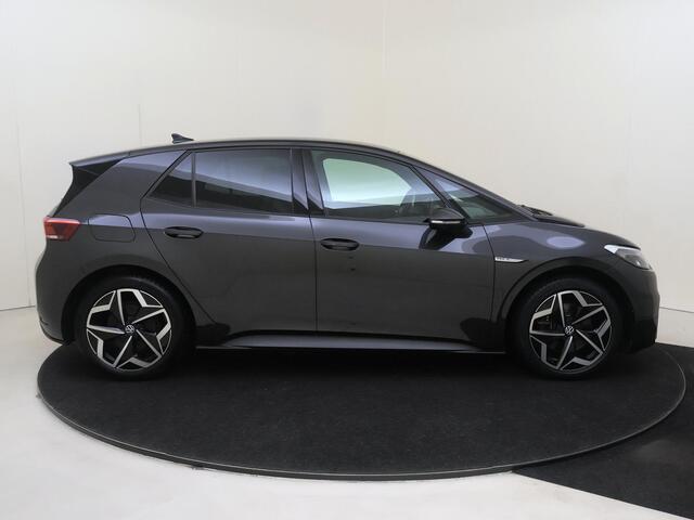 Volkswagen ID.3 Pro S 77 kWh | Climate Control | 360 Graden Camera | Sensoren Rondom | Stuurwiel Verwarming | Adaptive Cruise Control | 90% SOH|