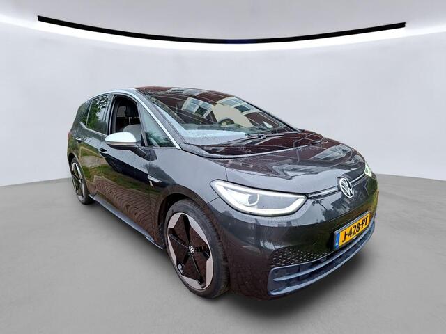 Volkswagen ID.3 204 pk First Max 58 kWh / Panoramadak / Navigatie / LED verlichting / 20"LM velgen / Camera / App-connect trans