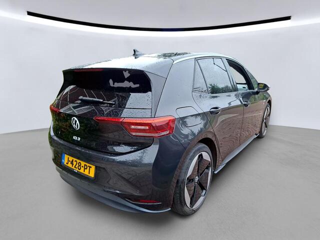 Volkswagen ID.3 204 pk First Max 58 kWh / Panoramadak / Navigatie / LED verlichting / 20"LM velgen / Camera / App-connect trans