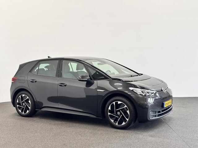 Volkswagen ID.3 Pro 58 kWh SOH 91% Airco ECC Navi Carplay Adaptive Cruise Control 18" LM Velgen East Derry Full LED PDC