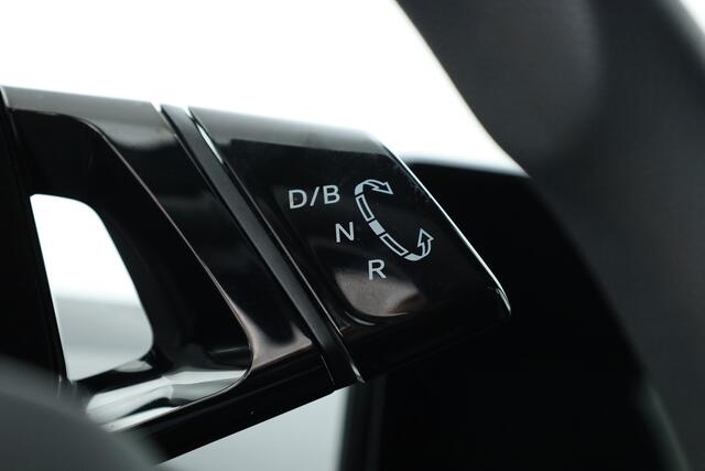 Volkswagen ID.3 Pro 58 kWh | Rijklaar! | Adapt. Cruise | Apple CarPlay | Navi | 18'' | PDC V+A | Clima |