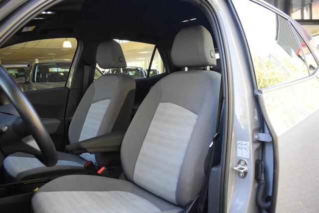 Volkswagen ID.3 Life 58 kWh met NAVIGATIE|STOELVERWARMING|CAMERA