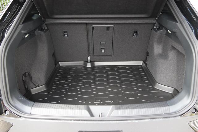Volkswagen ID.4 Pro Business 77 kWh accu, 210 kW / 286 pk SUV Elek trische aandrijving