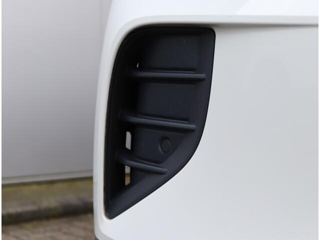 Volkswagen ID.4 First 77 kWh | Trekhaak | 20" | LED | Adaptieve cruise