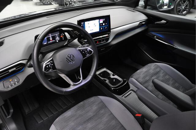 Volkswagen ID.4 Navi ACC Camera Warmtepomp PDC Stuurverwarm. Carplay 19" LM velgen Climate voor & achter Interieur voorverwarming & koeling