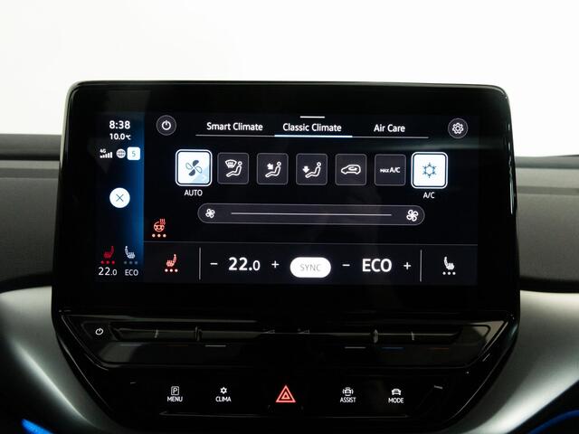 Volkswagen ID.4 First 77 kWh 204 PK | LED | Stoel & Stuurwiel Verwarming | Achteruitrijcamera |