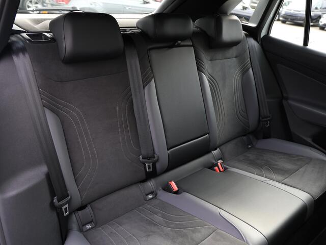 Volkswagen ID.4 Pure 52 kWh 148PK | Navigatie | Stoelverwarming | Cruise control | Keyless | Led