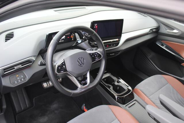 Volkswagen ID.4 Life Performance 77 kWh / NAVI / APP.Connect / CAMERA / 20"LMV / Half Leder