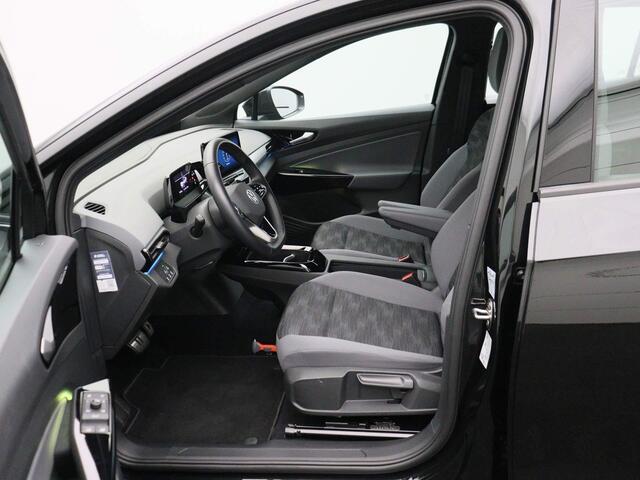 Volkswagen ID.4 Pure 148pk Automaat Adaptive cruise control, Parkeersensoren, Airco, Bluetooth, App connect, Stoelverwarming, LED verlichting, Stuurwiel verwarmd