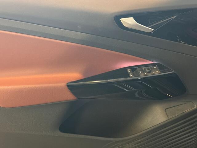 Volkswagen ID.4 Pro 77 kWh 204pk / Koplampverlichting LED Matrix (IQ.Light) / Adaptive Cruise Control / Navigatie 'Discover Pro' / Velgen 'Hamar', 19 inch lichtmetaal