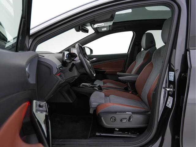 Volkswagen ID.4 Max 77 kWh 1ST-Pack [ 3-Fase ] (INCL-BTW) *PANO | HEAT-PUMP | HEAD-UP | NAVI-FULLMAP | LEATHER-ALCANTARA | FULL-LED | SURROUND-VIEW | DIGI-COCKPIT | BLIS | TOWBAR | KEYLESS | DAB+ | AMBIENT-LIGHT | ERGONOMIC-COMFORTSEATS |