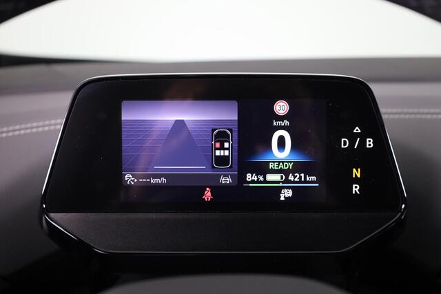 Volkswagen ID.4 Pro Business 77 kWh | Achteruitrijcamera | Led matrix | Navigatie | Elektrische Achterklep | 19"inch LM Velgen |
