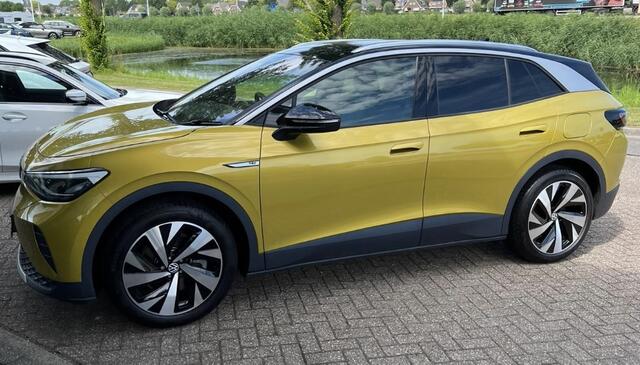 Volkswagen ID.4 First 77 kWh - Warmtepomp - Rij-Assistentie - Camera 8% bijtelling tot 01-2026 - Actieradius 493km WLTP