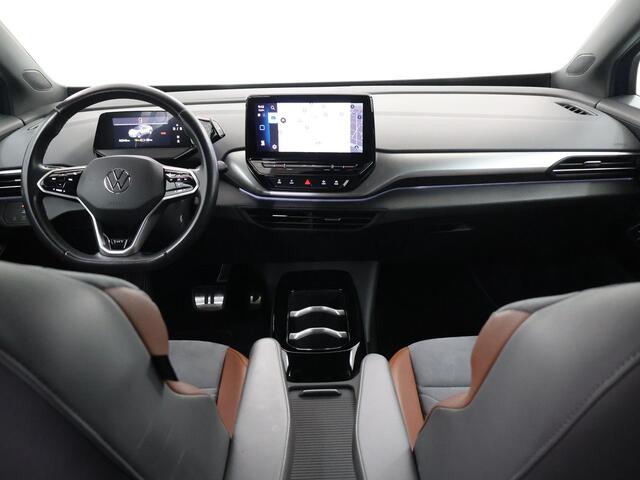 Volkswagen ID.4 First 77 kWh | SOH 94% | Elek. trekhaak | Warmtepomp | Stoel/stuurwielverwarming | Navigatie | Parkeercamera | Cruise Control Adaptief |