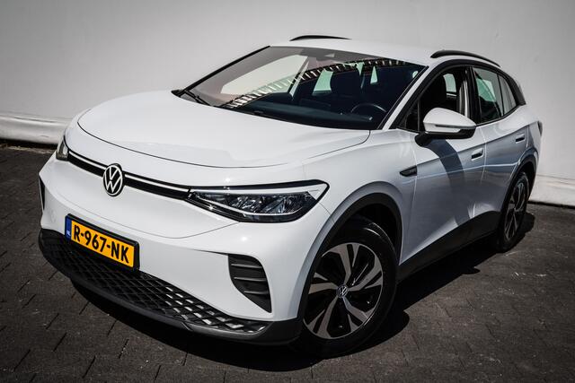 Volkswagen ID.4 Pure 52 kWh Navigatie/ Carplay/ Stoel-stuurverwarming/ Adapt. cruise/ Pdc/ Soh 95%