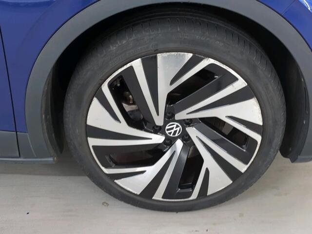 Volkswagen ID.4 First Max 204pk 77 kWh / Panoramadak / LED / Navigatie / LED / Elek Achterklep / Luxe Interieur / 21" LMV