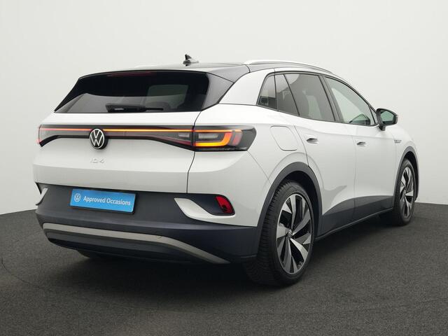 Volkswagen ID.4 First 77 kWh 204 pk | Leder/alcantara | Achteruitrijcamera | Navigatie | Stoelverwarming | Adaptive Cruise