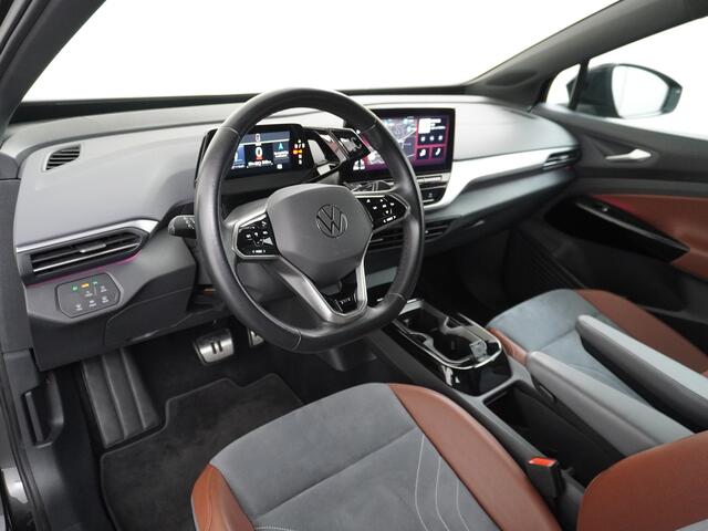 Volkswagen ID.4 MAX 77kWh 204PK Trekhaak Warmtepomp Adap.Cruise Apple Carplay/Android Auto Navi Ecc Pdc Head-Up Display DAB Keyless Matrix Led Koplampen Lmv 20" Wifi Stoelverwarming Rijstrooksensor Geluidsisolerend glas Connected services Draadloze telefoonlader Verkeers