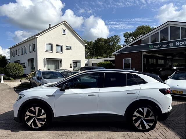 Volkswagen ID.4 First 77 kWh Trekhaak, Camera, 20'Lmv