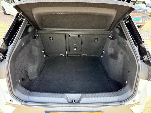 Volkswagen ID.4 First 77 kWh Trekhaak, Camera, 20'Lmv