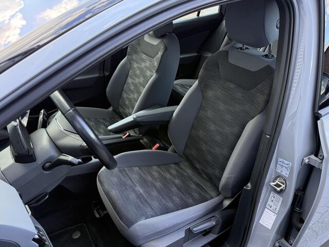 Volkswagen ID.4 PRO 77 kWh | Incl BTW | Apple Carplay | Stoelverwarming