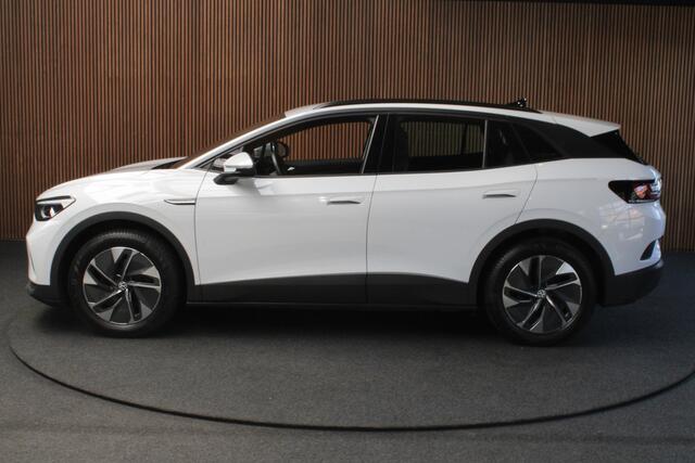 Volkswagen ID.4 Navi ACC Camera Warmtepomp PDC Stuurverwarm. Carplay 19" LM velgen Climate voor & achter Interieur voorverwarming & koeling