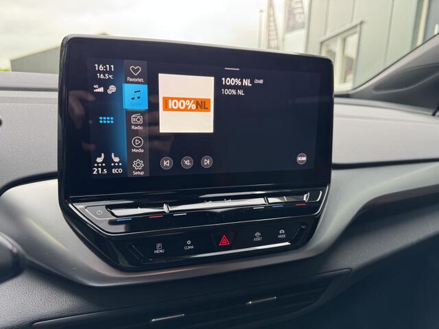 Volkswagen ID.4 First 77 kWh 204pk Camera Trekhaak Navi Apple Carplay