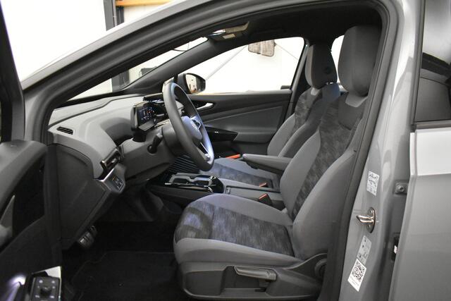 Volkswagen ID.4 Pure 148PK 52 kWh Camera SOH 97% CCS Lader Adep Cruis Sfeer verlichting