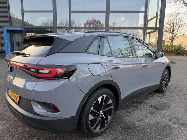 Volkswagen ID.4 Life 77 kWh Stoel & Stuurverwarming | Adaptieve Cruise Control | Rijklaar met 12 mnd BOVAG Garantie