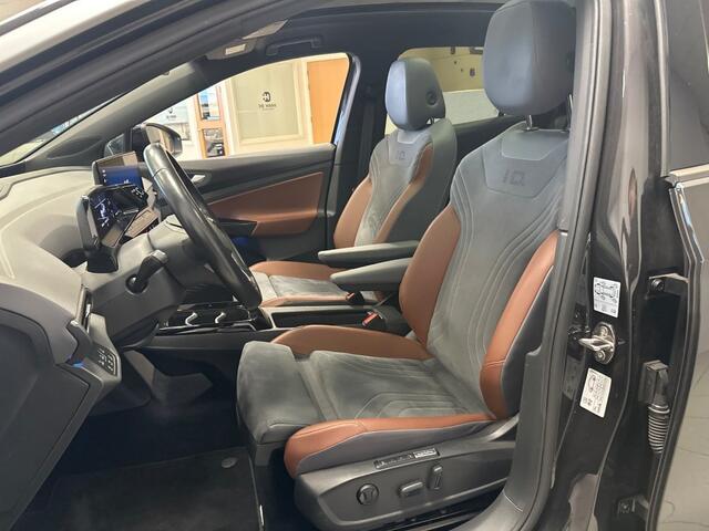 Volkswagen ID.4 First Max 77 kWh - SOH 90,1% - Dodehoeksens. Elektr. Achterklep - Navi
