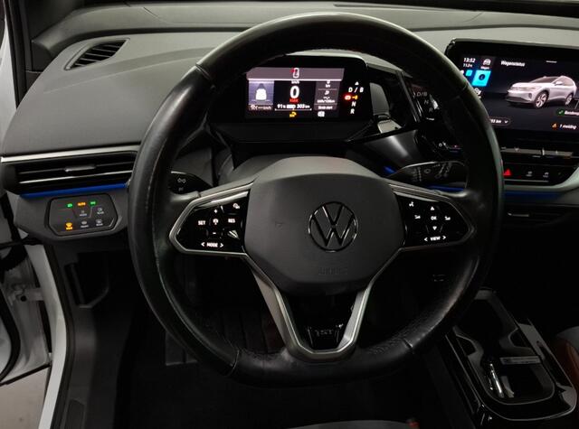 Volkswagen ID.4 First 77 kWh Trekhaak / SOH 92% / Camera / Adpt Cruise / Winterpack enz