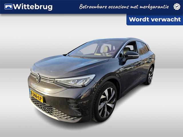 Volkswagen ID.4 First 204pk 77 kWh / Navigatie / Camera / App-Connect / Stuur & Stoelverwarming / Parkeersensoren Voor & Achter / 20" LMV