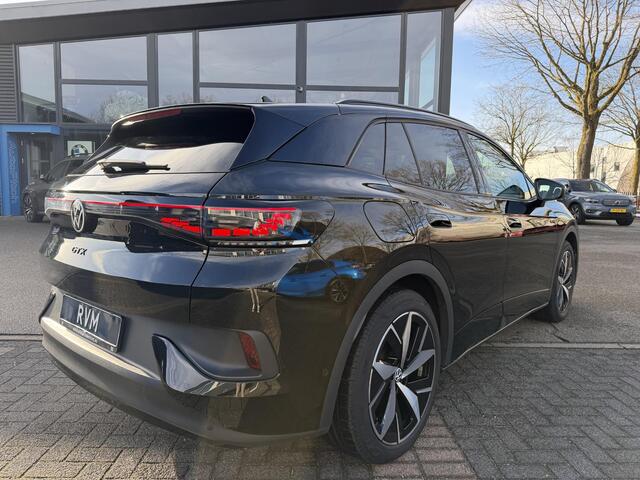 Volkswagen ID.4 GTX 4Motion 77 kWh 300PK | SOH 89% | WARMTEPOMP | HEADUP DISPLAY | ACC CRUISE CONTROLE | ELECTRISCHE TREKHAAK | MATRIX-LED-KOPLAMP (IQ.LIGHT) | STOEL + STUURWIELVERWARMING | RIJKLAAR GELEVERD MET 12 MND BOVAG GARANTIE