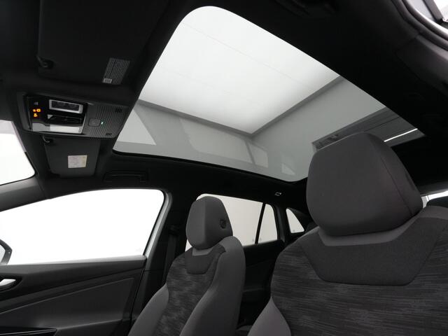 Volkswagen ID.4 Pure 52 kWh 170pk SOH 90% Panoramadak Warmtepomp Matrix