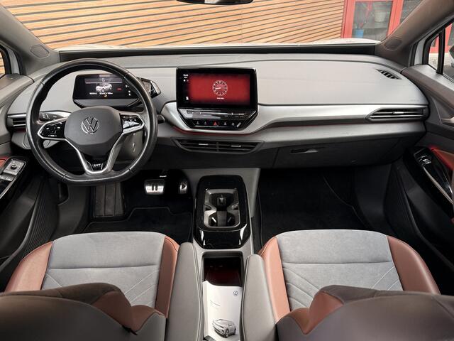 Volkswagen ID.4 First 77 kWh Trekhaak / Camera / Navigatie